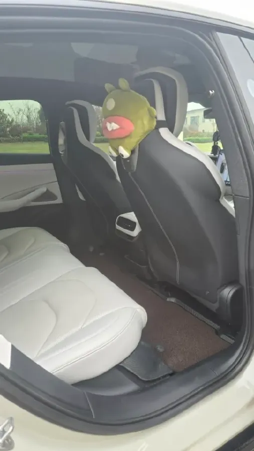 2024 MI SU7 BEV 94.3KWH,autocango,china used car exporter,china ev exporter,chinese used car exporter,chinese used ev exporter