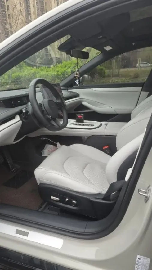 2024 MI SU7 BEV 94.3KWH,autocango,china used car exporter,china ev exporter,chinese used car exporter,chinese used ev exporter