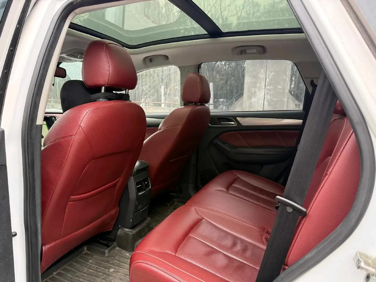 2018 Roewe RX5 1.5T 169HP L4 7DCT,autocango,china used car exporter,china ev exporter,chinese used car exporter,chinese used ev exporter