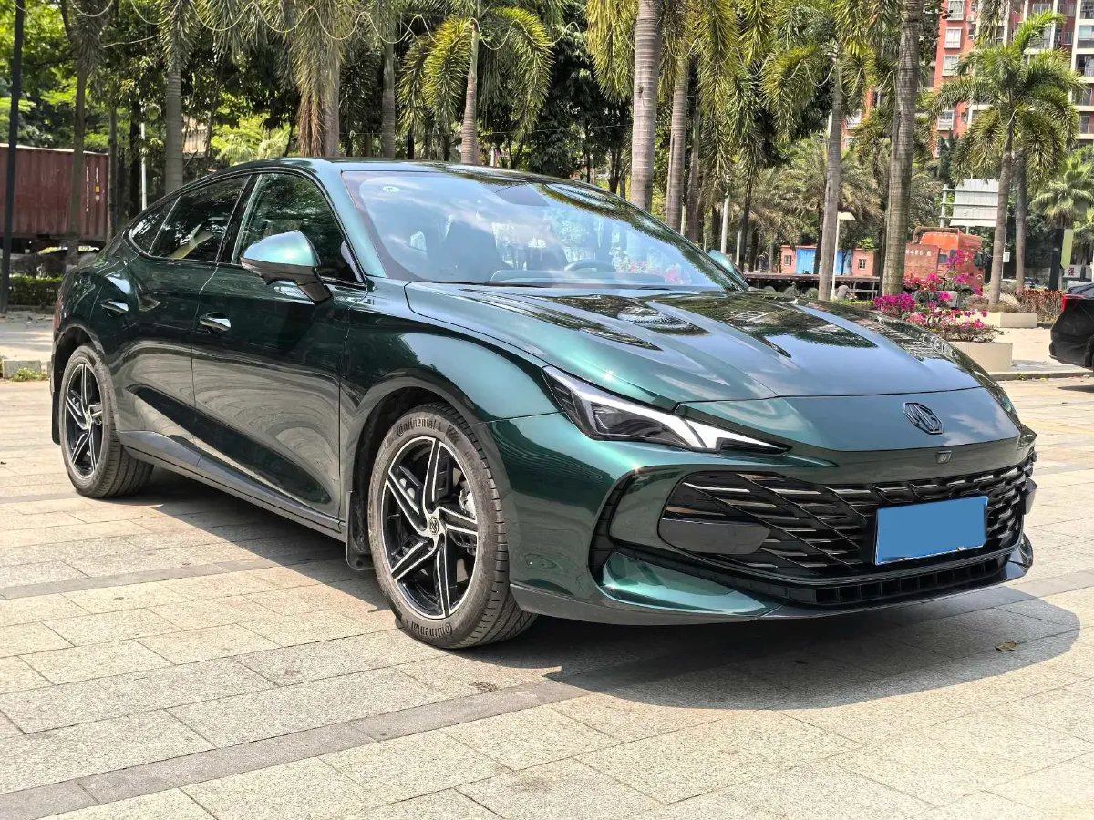 2023 MG 7 1.5T 188HP L4 7DCT,autocango,china used car exporter,china ev exporter,chinese used car exporter,chinese used ev exporter