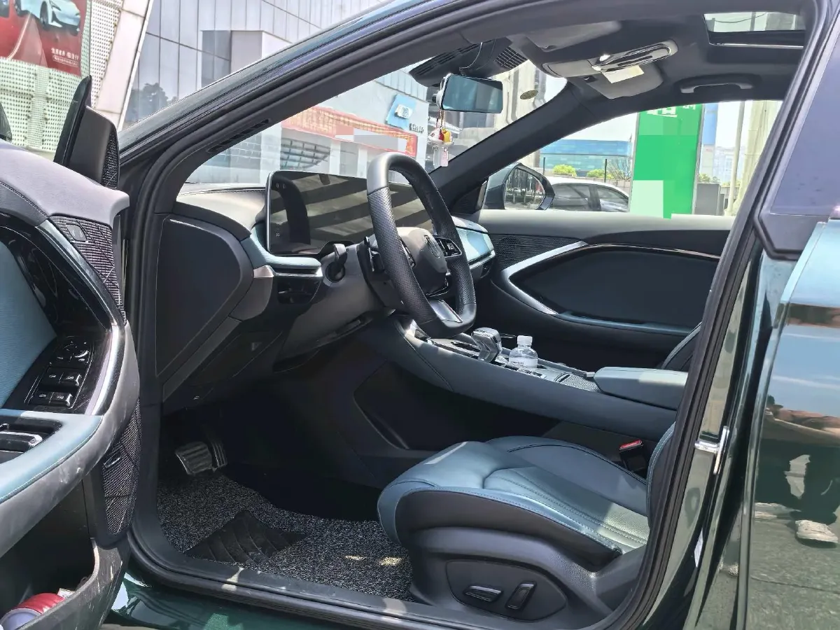 2023 MG 7 1.5T 188HP L4 7DCT,autocango,china used car exporter,china ev exporter,chinese used car exporter,chinese used ev exporter