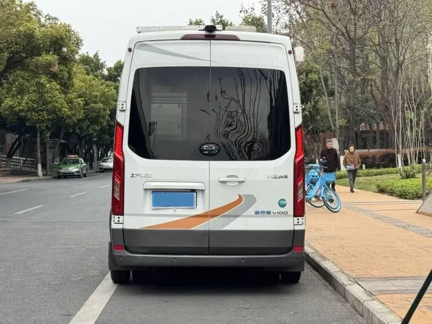 2025 MAXUS V100 RV 2.0T 177HP L4 8AT,autocango,china used car exporter,china ev exporter,chinese used car exporter,chinese used ev exporter