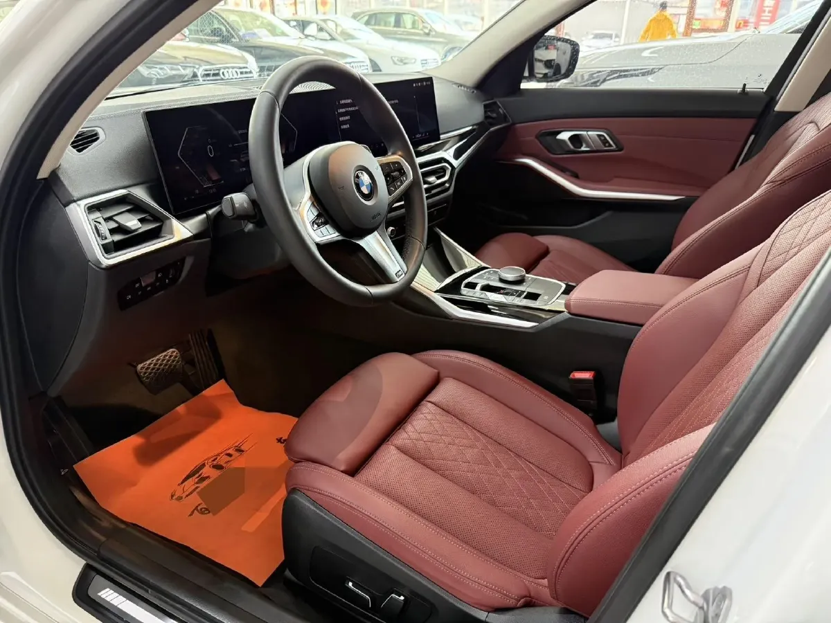 2023 BMW 3 Series 2.0T 156HP L4 8AT,autocango,china used car exporter,china ev exporter,chinese used car exporter,chinese used ev exporter