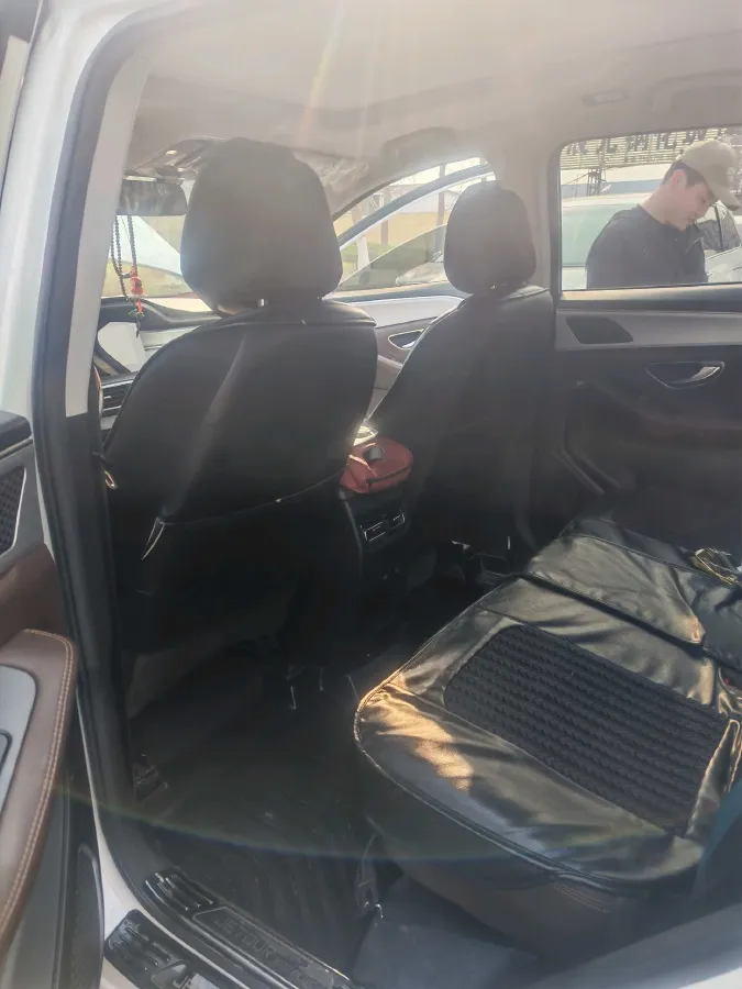 2023 Jetour X90 Plus 1.6T 197HP L4 7DCT,autocango,china used car exporter,china ev exporter,chinese used car exporter,chinese used ev exporter