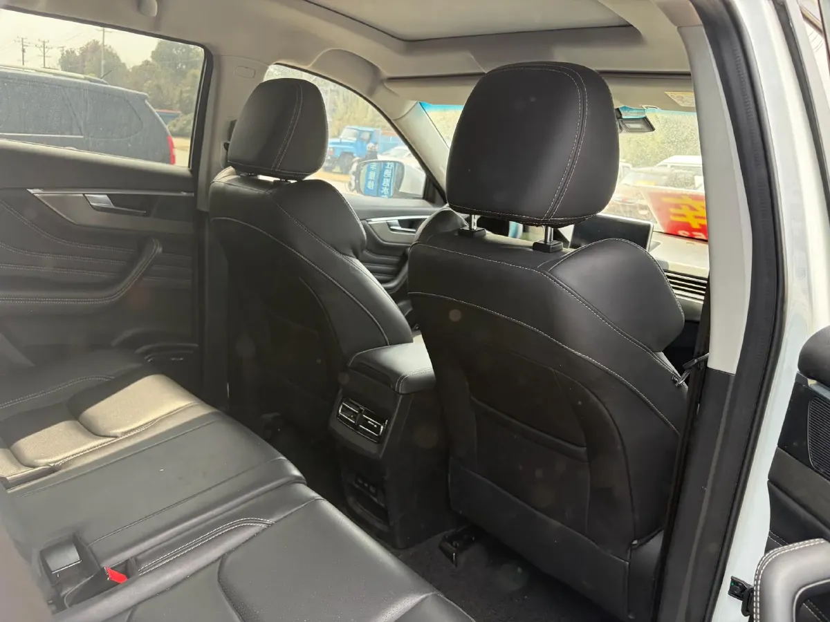 2019 Jetour X70S 1.5T 156HP L4 6DCT,autocango,china used car exporter,china ev exporter,chinese used car exporter,chinese used ev exporter