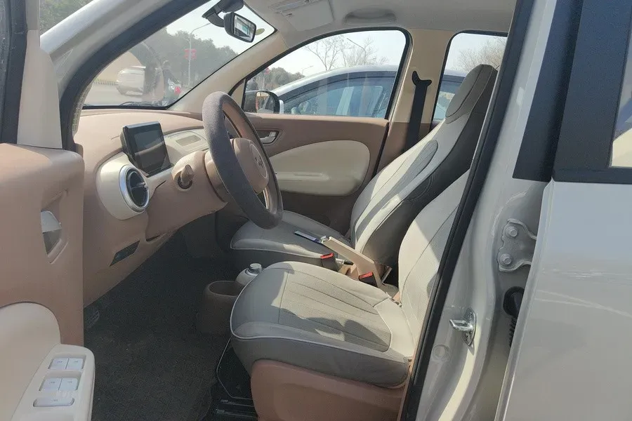 2025 WuLing ZhiGuang BEV 17.7KWH,autocango,china used car exporter,china ev exporter,chinese used car exporter,chinese used ev exporter