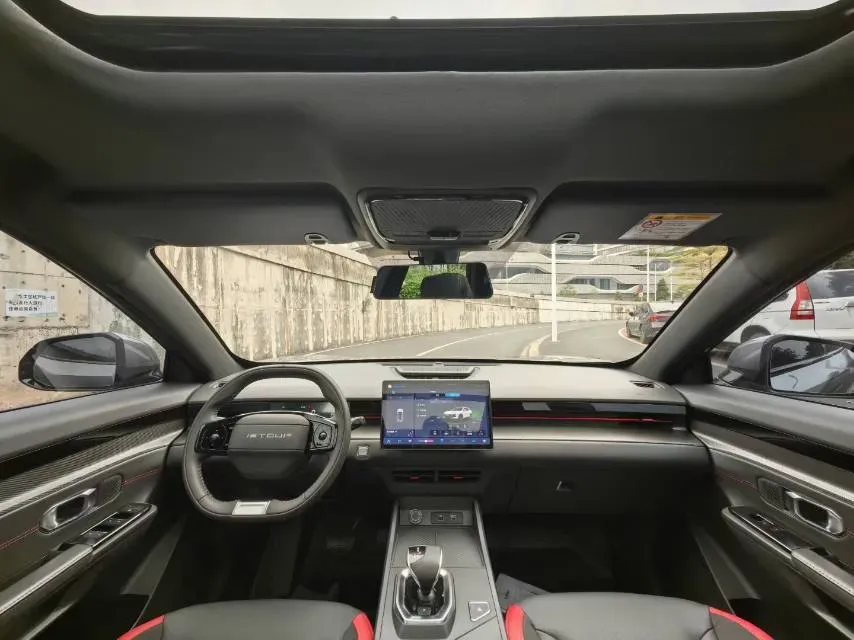 2023 Jetour DASHING 1.5T 156HP L4 6DCT,autocango,china used car exporter,china ev exporter,chinese used car exporter,chinese used ev exporter