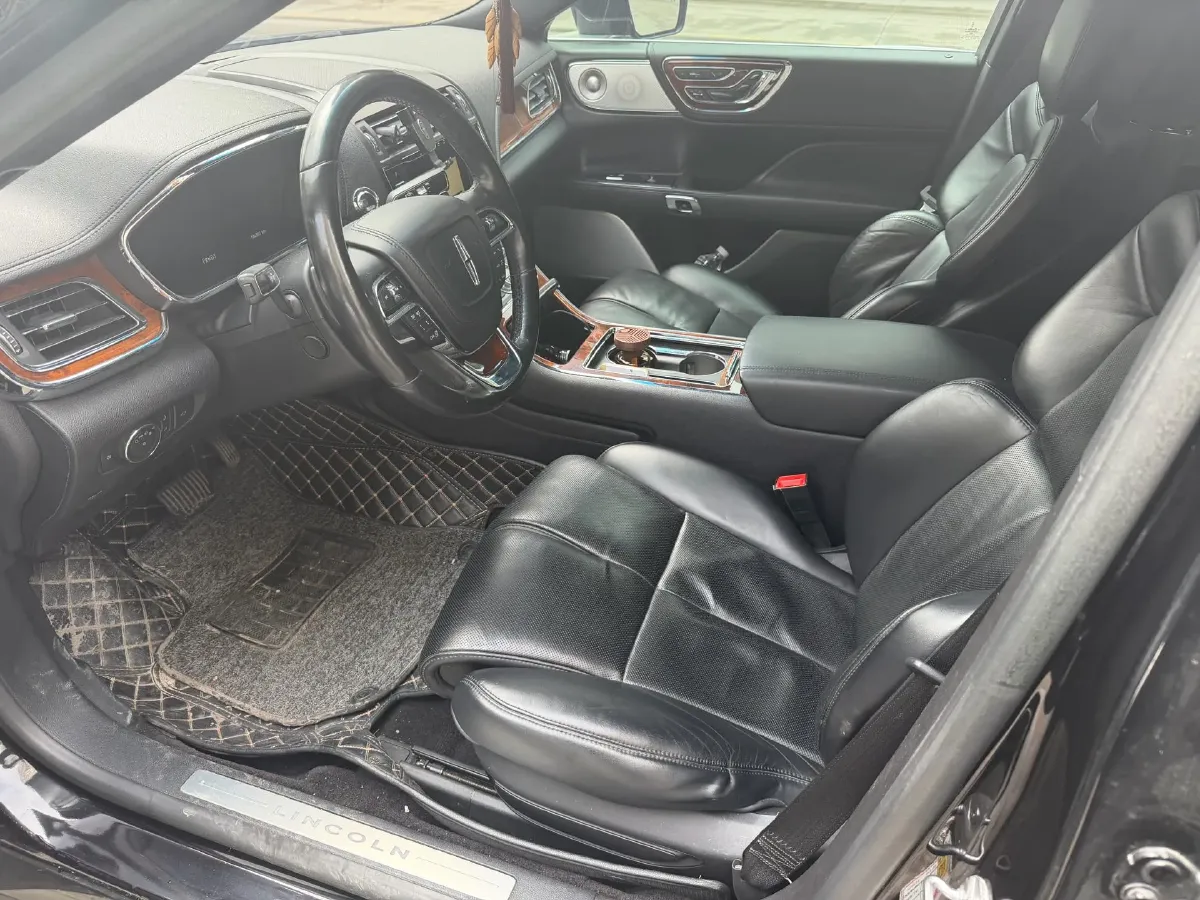 2017 Lincoln Continental 3.0T 378HP V6 6AT,autocango,china used car exporter,china ev exporter,chinese used car exporter,chinese used ev exporter