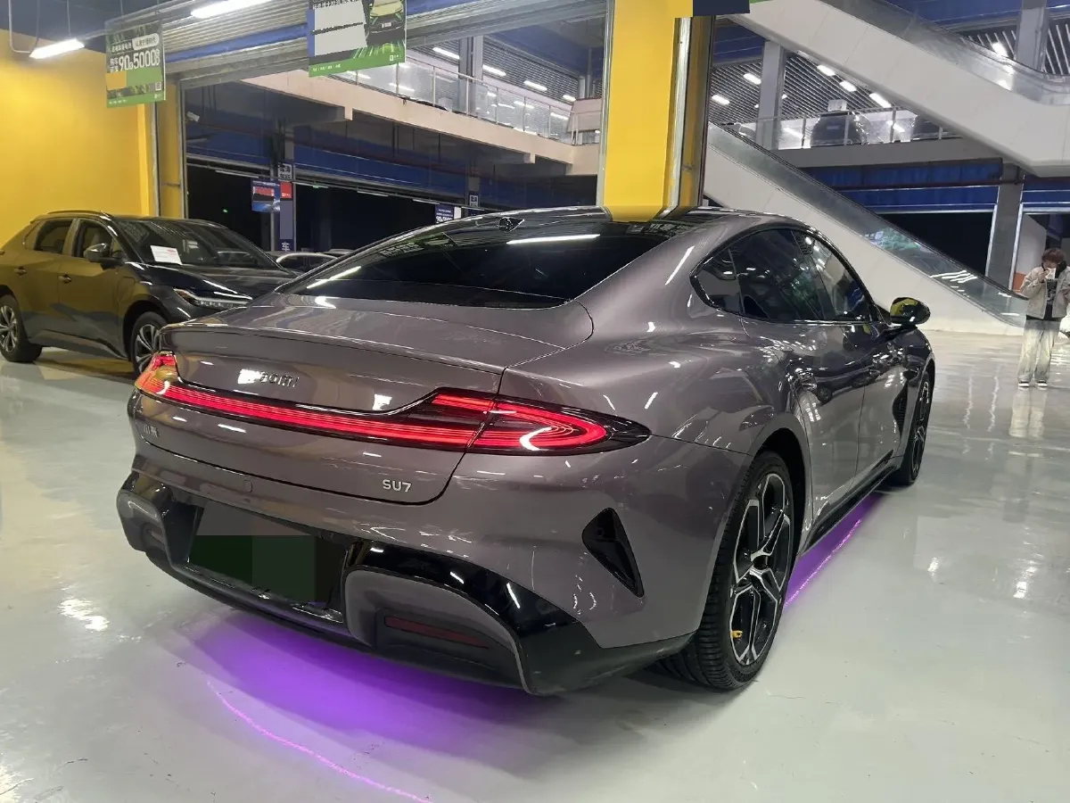 2024 MI SU7 BEV 73.6KWH,autocango,china used car exporter,china ev exporter,chinese used car exporter,chinese used ev exporter