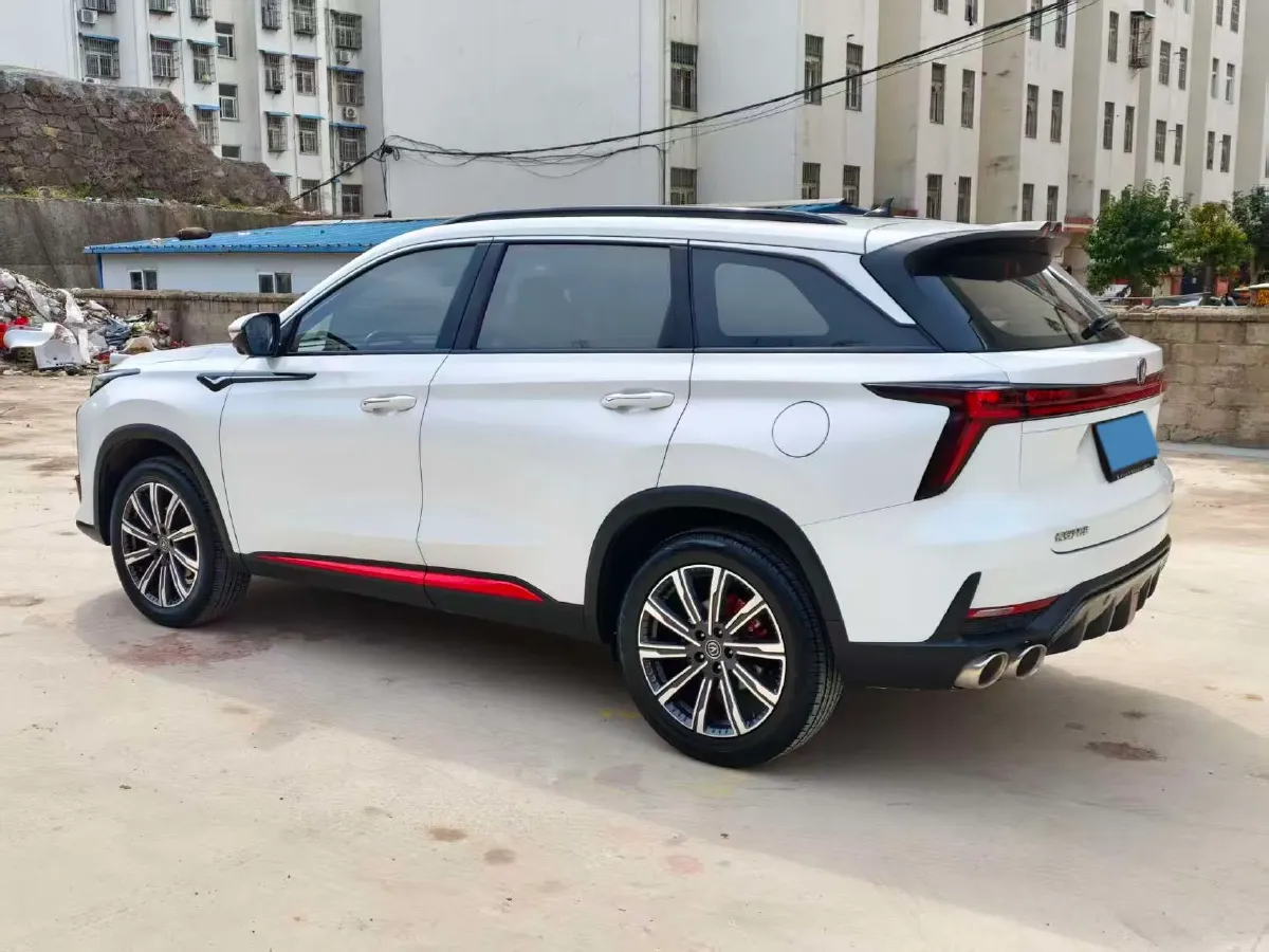 2022 ChangAn CS75 Plus 2.0T 233HP L4 8AT,autocango,china used car exporter,china ev exporter,chinese used car exporter,chinese used ev exporter