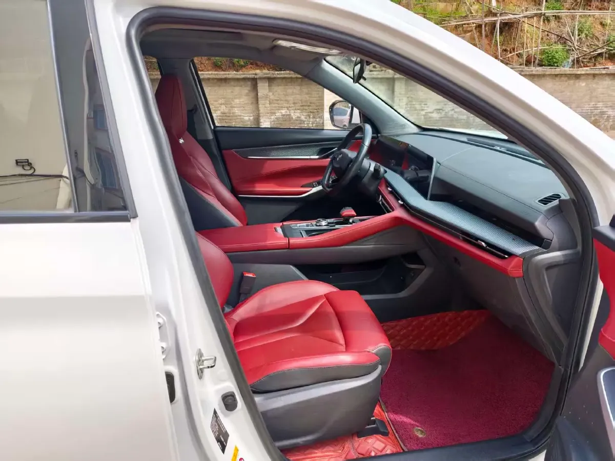 2022 ChangAn CS75 Plus 2.0T 233HP L4 8AT,autocango,china used car exporter,china ev exporter,chinese used car exporter,chinese used ev exporter