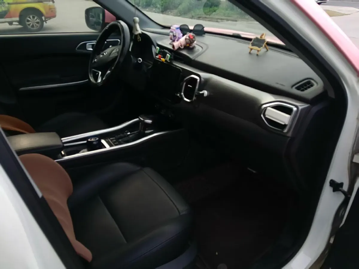 2017 Chery Tiggo 5x 1.5T 147HP L4 6DCT,autocango,china used car exporter,china ev exporter,chinese used car exporter,chinese used ev exporter