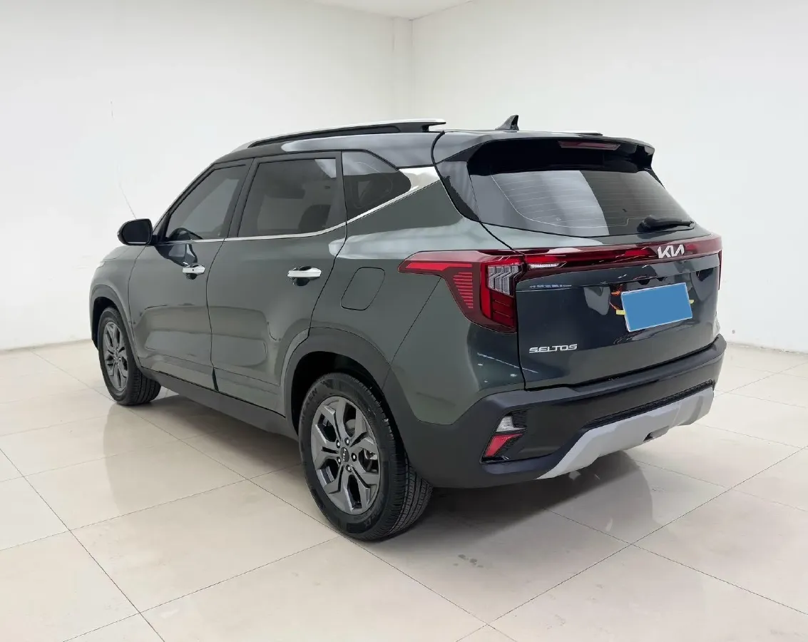 2023 Kia Seltos 1.5L 115HP L4 CVT,autocango,china used car exporter,china ev exporter,chinese used car exporter,chinese used ev exporter