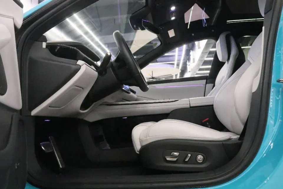 2024 MI SU7 BEV 101KWH,autocango,china used car exporter,china ev exporter,chinese used car exporter,chinese used ev exporter