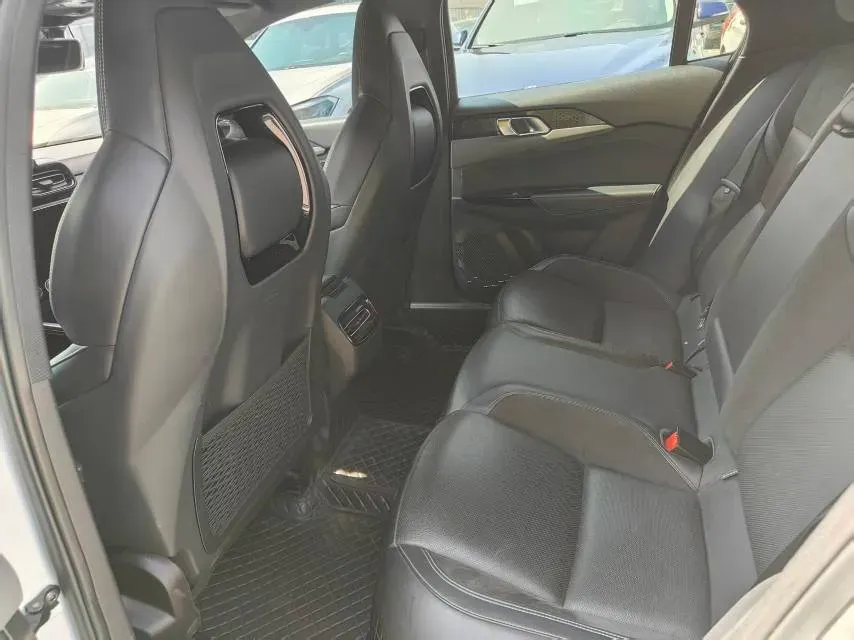 2022 LYNK&CO 03 2.0T 190HP L4 7DCT,autocango,china used car exporter,china ev exporter,chinese used car exporter,chinese used ev exporter