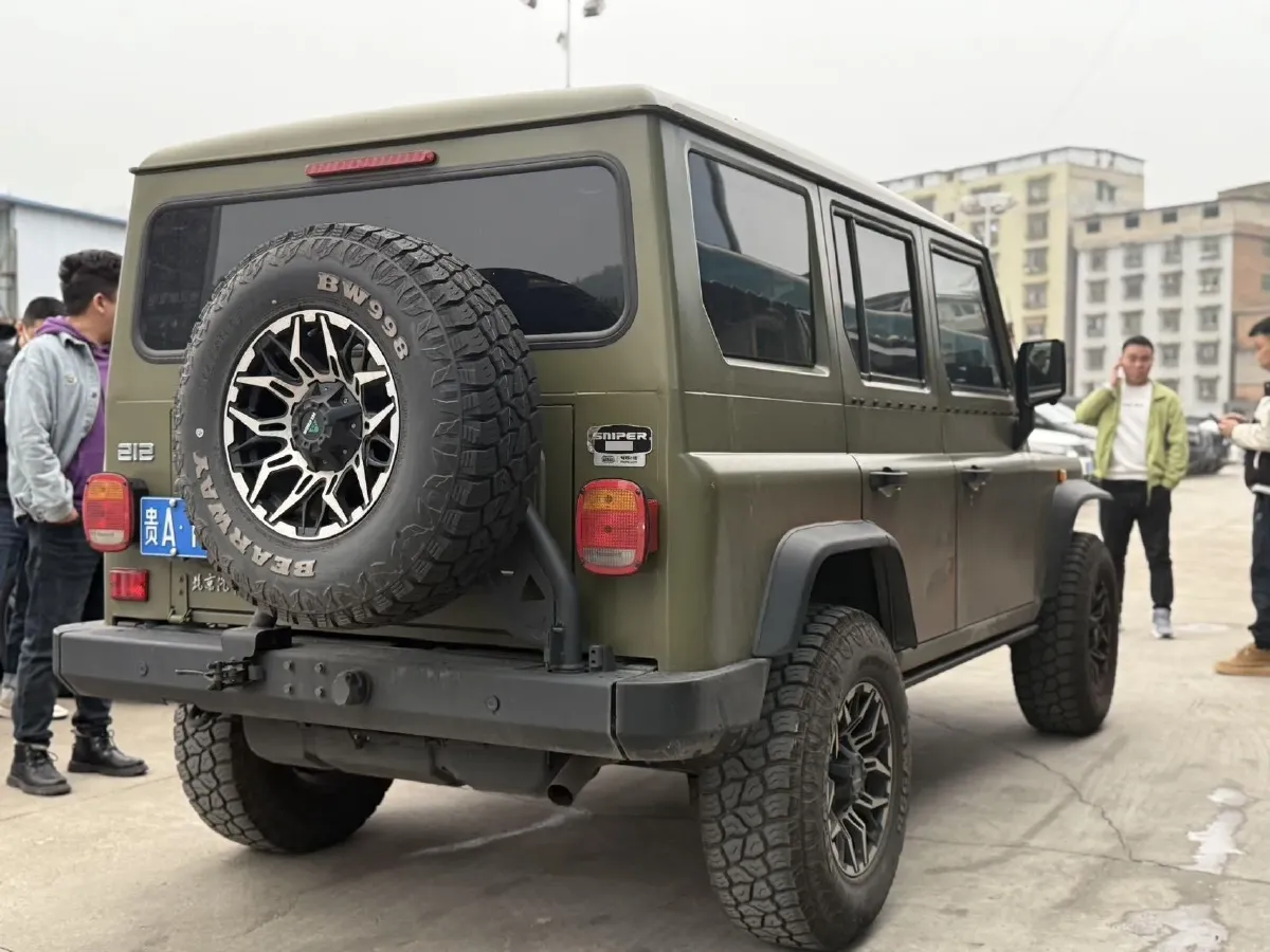 2023 BAW 212 2.4T 211HP L4 6MT,autocango,china used car exporter,china ev exporter,chinese used car exporter,chinese used ev exporter