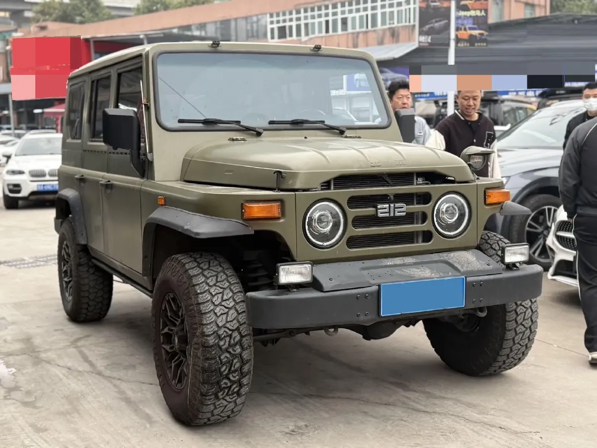 2023 BAW 212 2.4T 211HP L4 6MT,autocango,china used car exporter,china ev exporter,chinese used car exporter,chinese used ev exporter