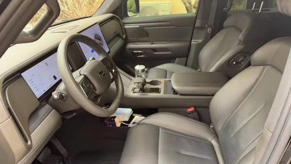 2024 ROXROX 01 1.5T 152HP L4 REEV 58.4KWH,autocango,china used car exporter,china ev exporter,chinese used car exporter,chinese used ev exporter