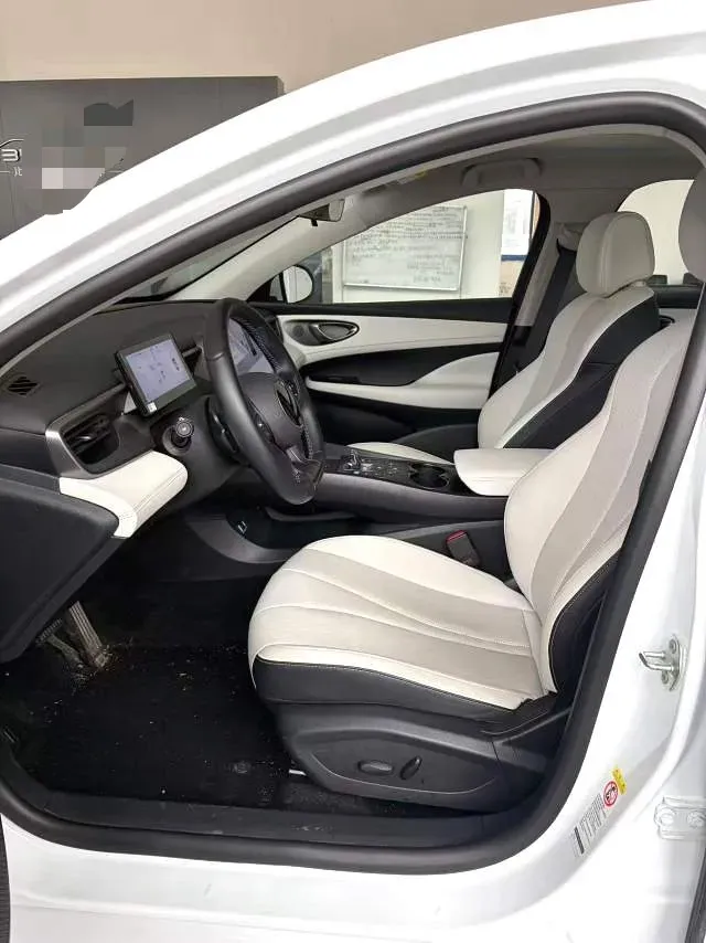 2025 BYD Seal05 DM-i 1.5L 101HP L4 E-CVT PHEV 15.87KWH,autocango,china used car exporter,china ev exporter,chinese used car exporter,chinese used ev exporter