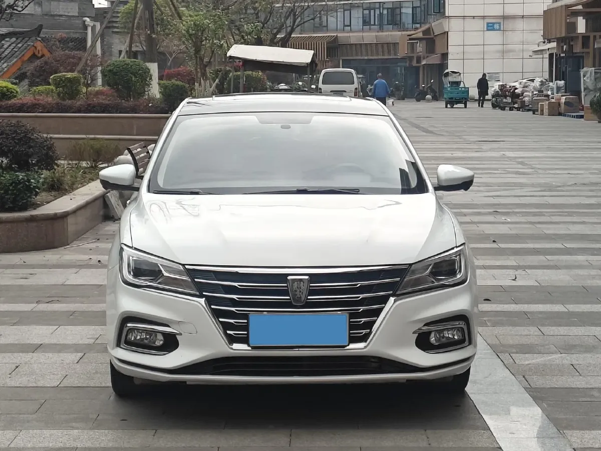 2019 Roewe i5 1.5L 120HP L4 CVT,autocango,china used car exporter,china ev exporter,chinese used car exporter,chinese used ev exporter