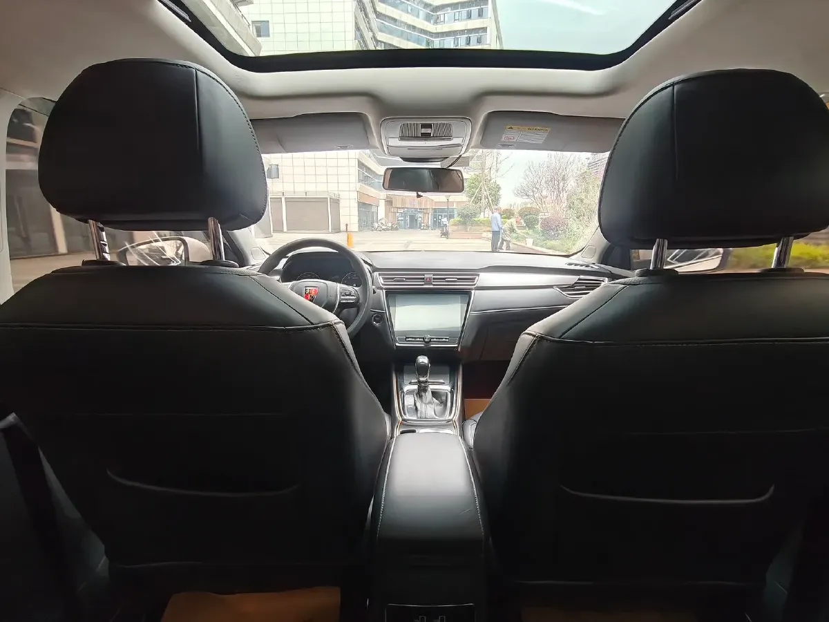 2019 Roewe i5 1.5L 120HP L4 CVT,autocango,china used car exporter,china ev exporter,chinese used car exporter,chinese used ev exporter