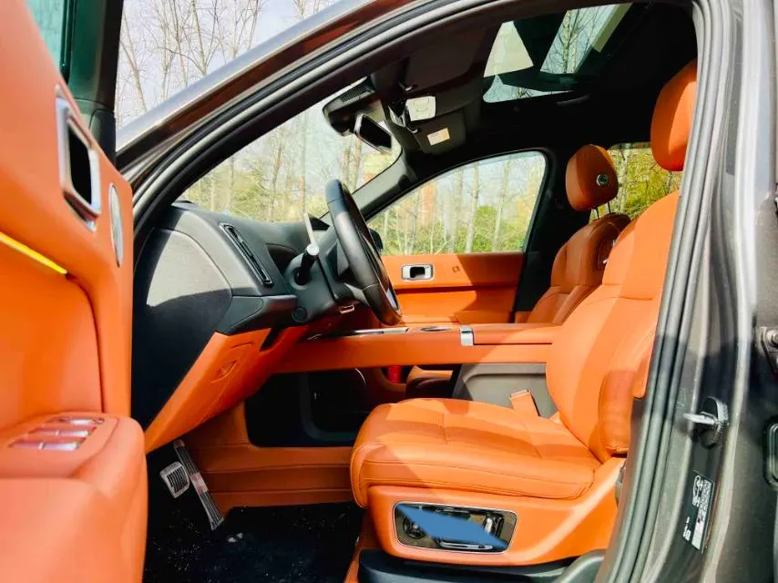 2023 Li L8 Range Extended 154HP REEV 40.9KWH,autocango,china used car exporter,china ev exporter,chinese used car exporter,chinese used ev exporter