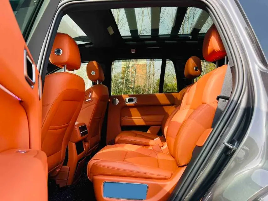 2023 Li L8 Range Extended 154HP REEV 40.9KWH,autocango,china used car exporter,china ev exporter,chinese used car exporter,chinese used ev exporter