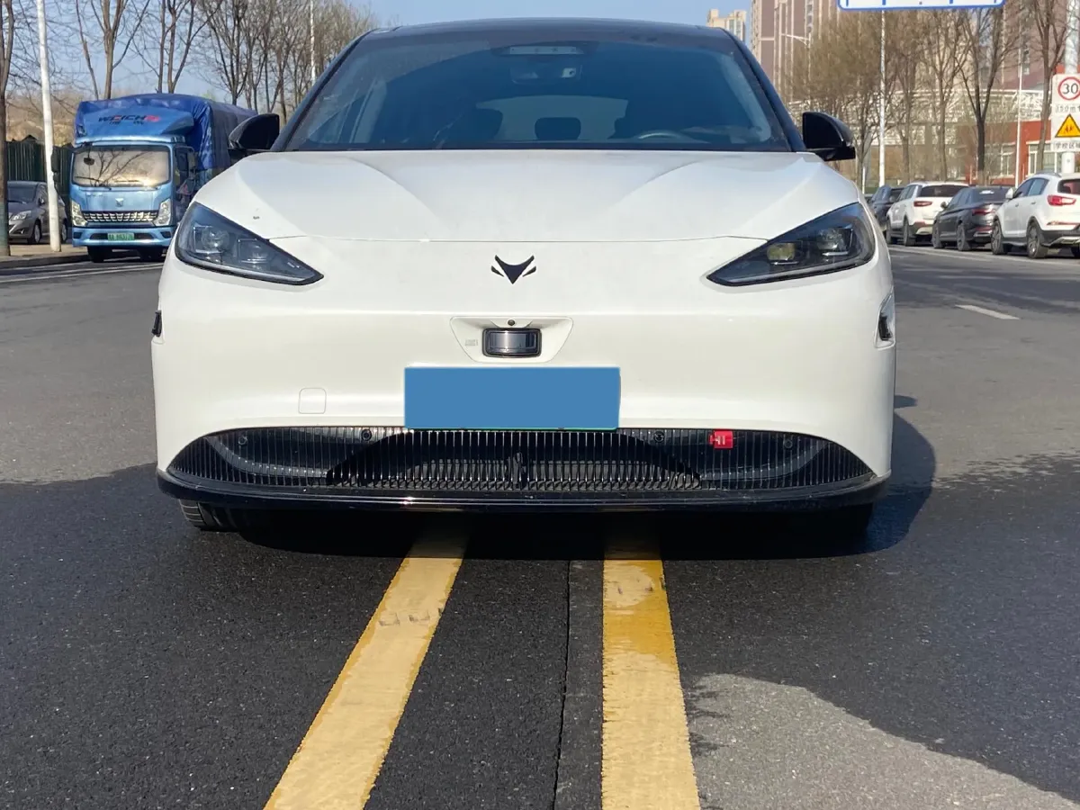 2022 ARCFOX αS BEV 74.5KWH,autocango,china used car exporter,china ev exporter,chinese used car exporter,chinese used ev exporter