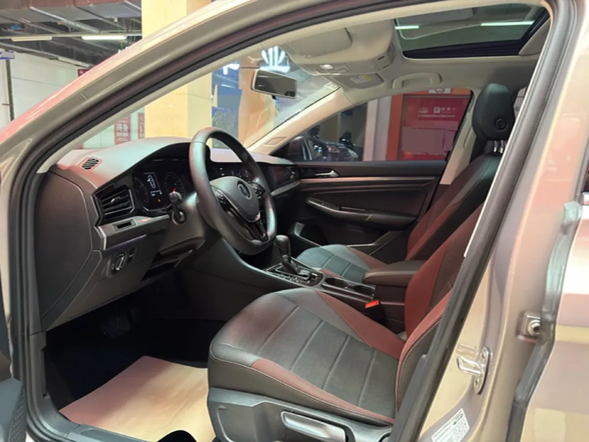 2021 Volkswagen Bora 1.5L 113HP L4 6AT,autocango,china used car exporter,china ev exporter,chinese used car exporter,chinese used ev exporter