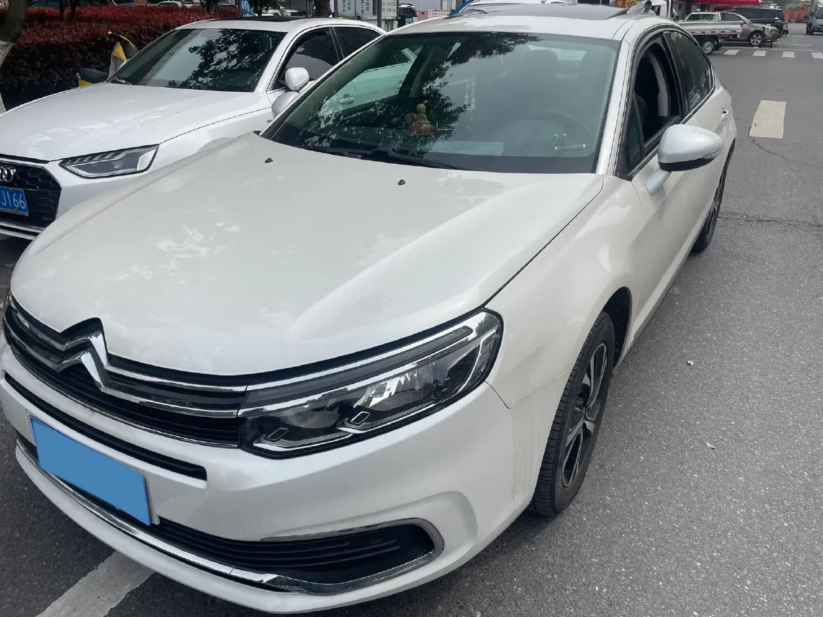 2017 Citroen C5 1.6T 167HP L4 6AT,autocango,china used car exporter,china ev exporter,chinese used car exporter,chinese used ev exporter