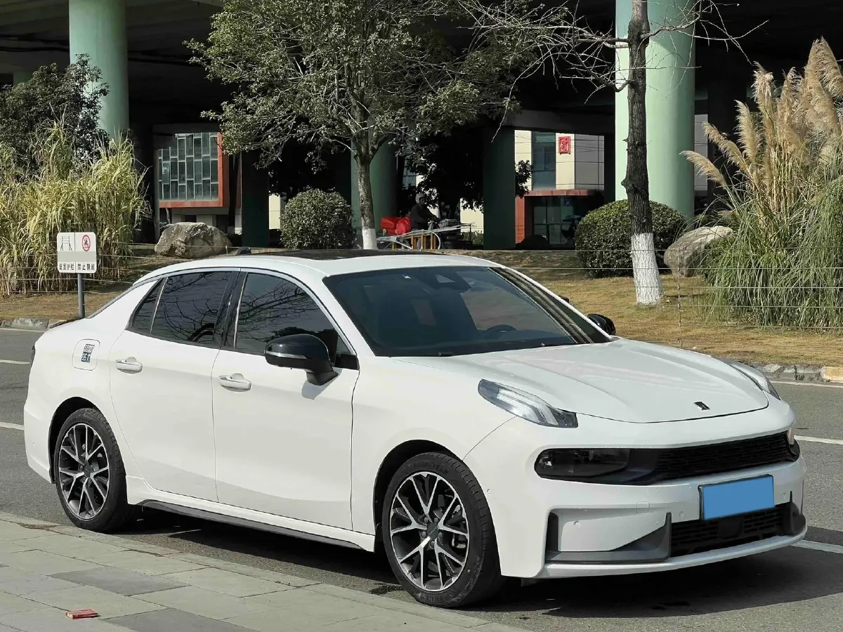 2019 LYNK&CO 01 2.0T 190HP L4 6AT,autocango,china used car exporter,china ev exporter,chinese used car exporter,chinese used ev exporter