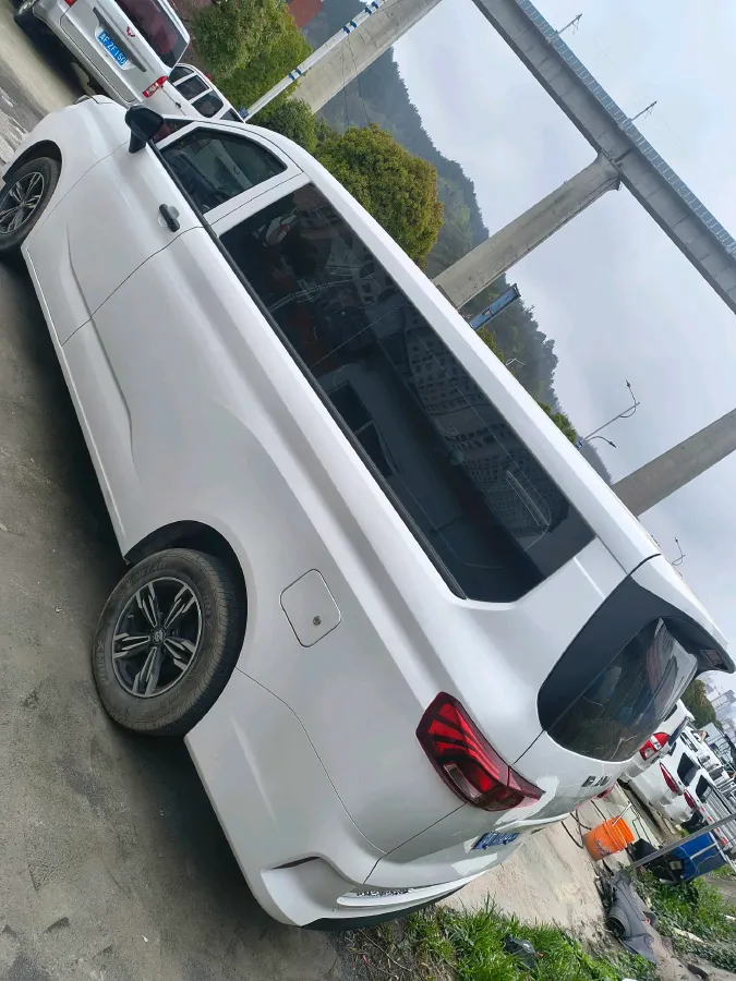 2024 BAW RuiSheng Trump M7 1.6L 124HP L4 5MT,autocango,china used car exporter,china ev exporter,chinese used car exporter,chinese used ev exporter