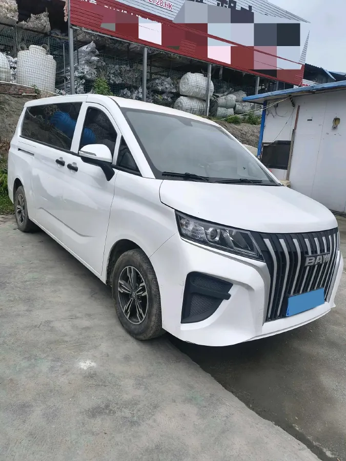 2024 BAW RuiSheng Trump M7 1.6L 124HP L4 5MT,autocango,china used car exporter,china ev exporter,chinese used car exporter,chinese used ev exporter