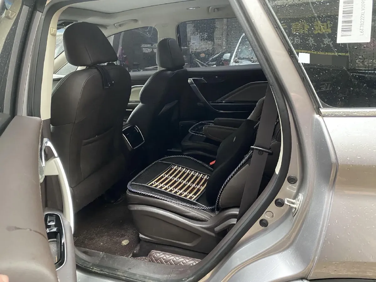 2019 Geely JiaJi 1.5T 177HP L3 7DCT,autocango,china used car exporter,china ev exporter,chinese used car exporter,chinese used ev exporter