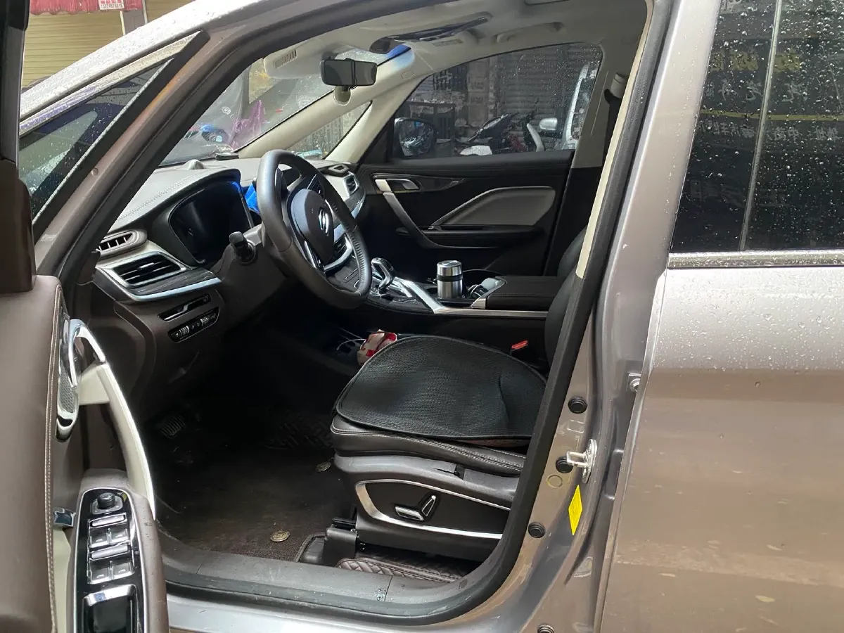 2019 Geely JiaJi 1.5T 177HP L3 7DCT,autocango,china used car exporter,china ev exporter,chinese used car exporter,chinese used ev exporter