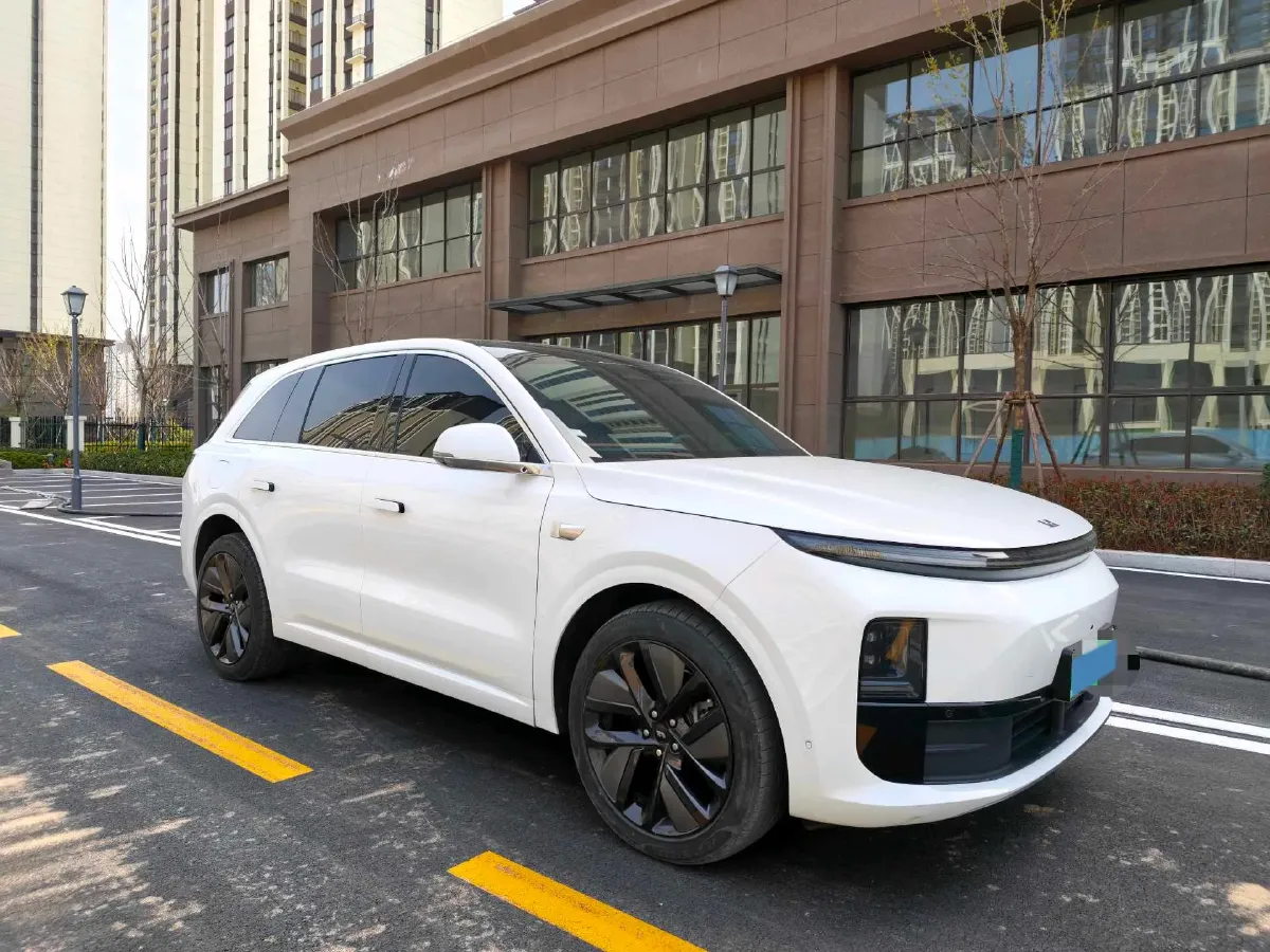 2024 Li L6 Range Extended 154HP L4 REEV 36.8KWH,autocango,china used car exporter,china ev exporter,chinese used car exporter,chinese used ev exporter