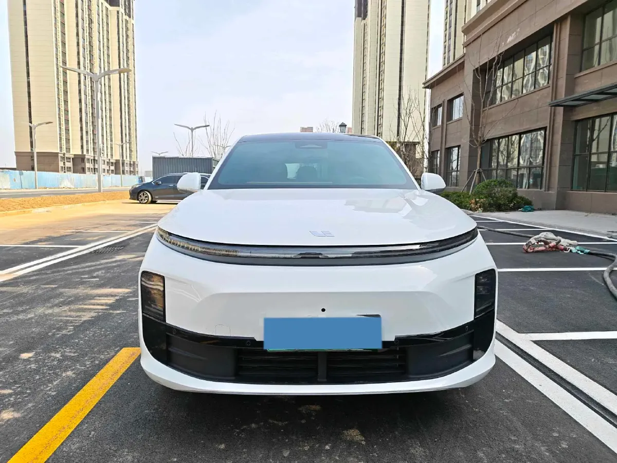 2024 Li L6 Range Extended 154HP L4 REEV 36.8KWH,autocango,china used car exporter,china ev exporter,chinese used car exporter,chinese used ev exporter