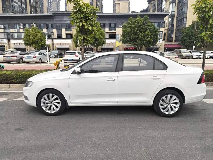 2019 Skoda Rapid Spaceback 1.5L 110HP L4 6AT,autocango,china used car exporter,china ev exporter,chinese used car exporter,chinese used ev exporter