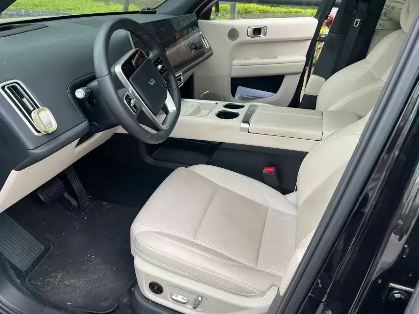 2024 Li L6 Range Extended 154HP L4 REEV 36.8KWH,autocango,china used car exporter,china ev exporter,chinese used car exporter,chinese used ev exporter