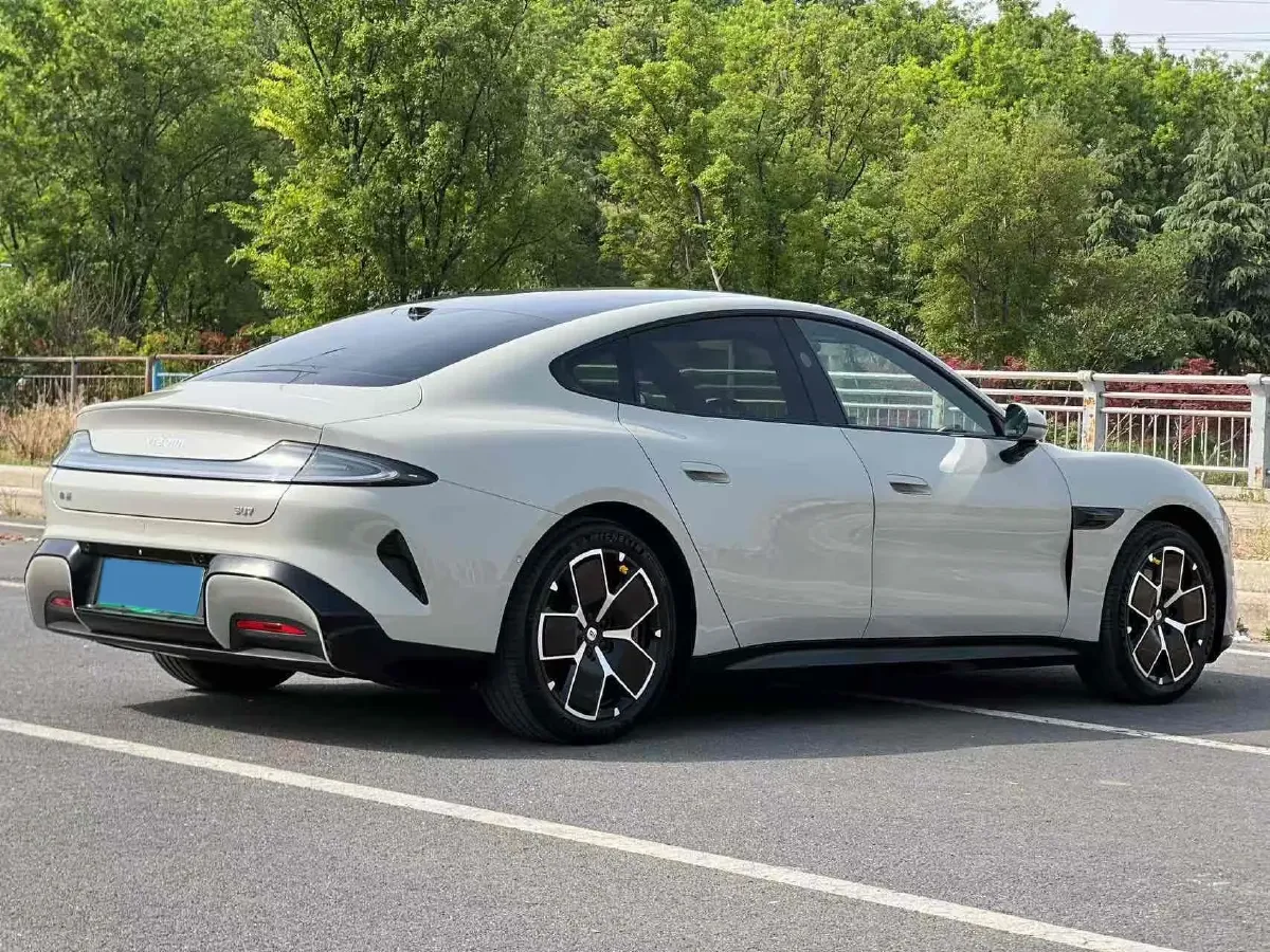 2024 MI SU7 BEV 73.6KWH,autocango,china used car exporter,china ev exporter,chinese used car exporter,chinese used ev exporter