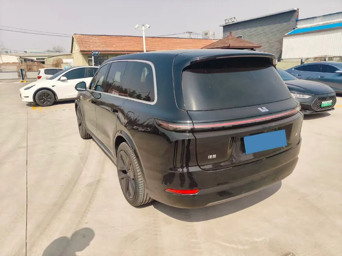 2023 Li L9 Range Extended 154HP REEV 42.6KWH,autocango,china used car exporter,china ev exporter,chinese used car exporter,chinese used ev exporter