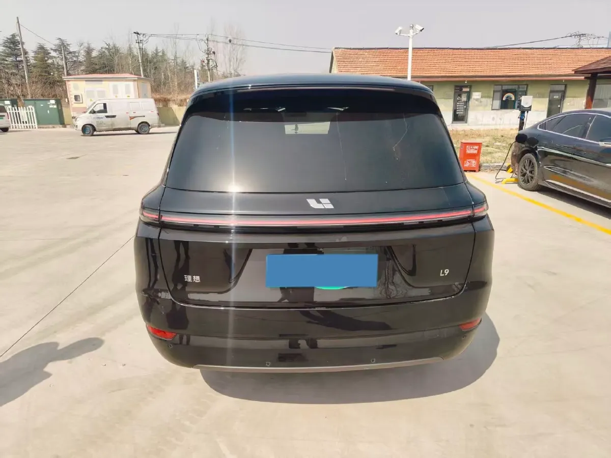 2023 Li L9 Range Extended 154HP REEV 42.6KWH,autocango,china used car exporter,china ev exporter,chinese used car exporter,chinese used ev exporter