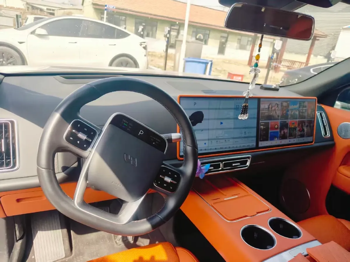 2023 Li L9 Range Extended 154HP REEV 42.6KWH,autocango,china used car exporter,china ev exporter,chinese used car exporter,chinese used ev exporter
