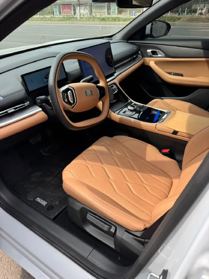 2025 Geely Galaxy A7 1.5L 112HP L4 1DHT PHEV,autocango,china used car exporter,china ev exporter,chinese used car exporter,chinese used ev exporter