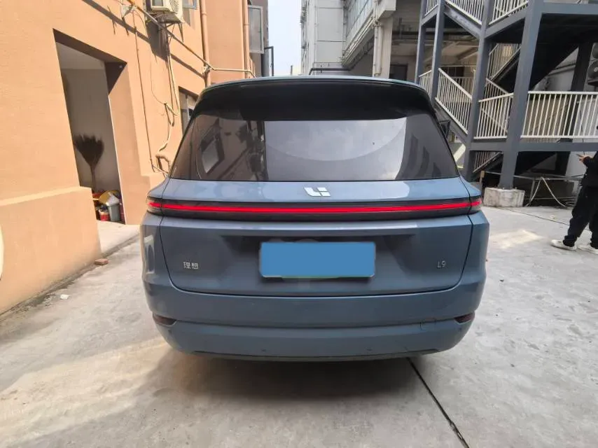 2022 Li L9 Range Extended 154HP REEV 42.6KWH,autocango,china used car exporter,china ev exporter,chinese used car exporter,chinese used ev exporter