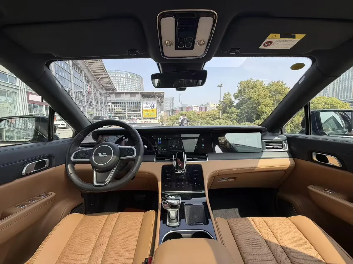 2020 Li ONE Range Extended 131HP REEV 40.5KWH,autocango,china used car exporter,china ev exporter,chinese used car exporter,chinese used ev exporter