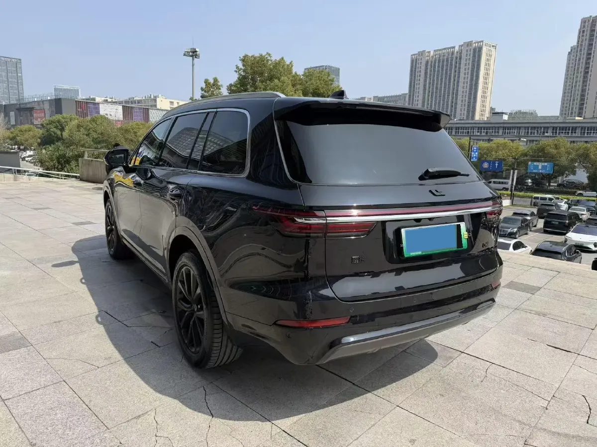 2020 Li ONE Range Extended 131HP REEV 40.5KWH,autocango,china used car exporter,china ev exporter,chinese used car exporter,chinese used ev exporter