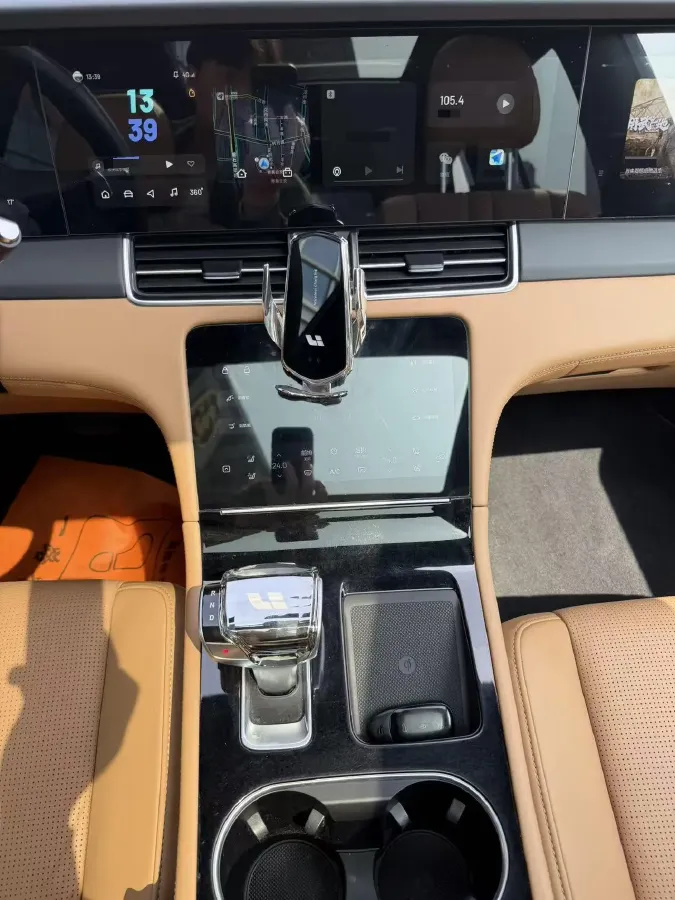 2020 Li ONE Range Extended 131HP REEV 40.5KWH,autocango,china used car exporter,china ev exporter,chinese used car exporter,chinese used ev exporter