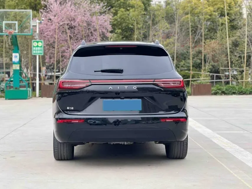 2024 AITO AITO M7 1.5T 152HP L4 REEV 42KWH,autocango,china used car exporter,china ev exporter,chinese used car exporter,chinese used ev exporter