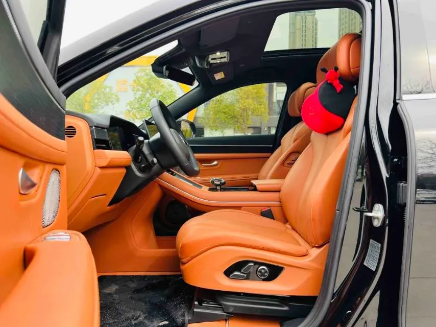 2024 AITO AITO M7 1.5T 152HP L4 REEV 42KWH,autocango,china used car exporter,china ev exporter,chinese used car exporter,chinese used ev exporter